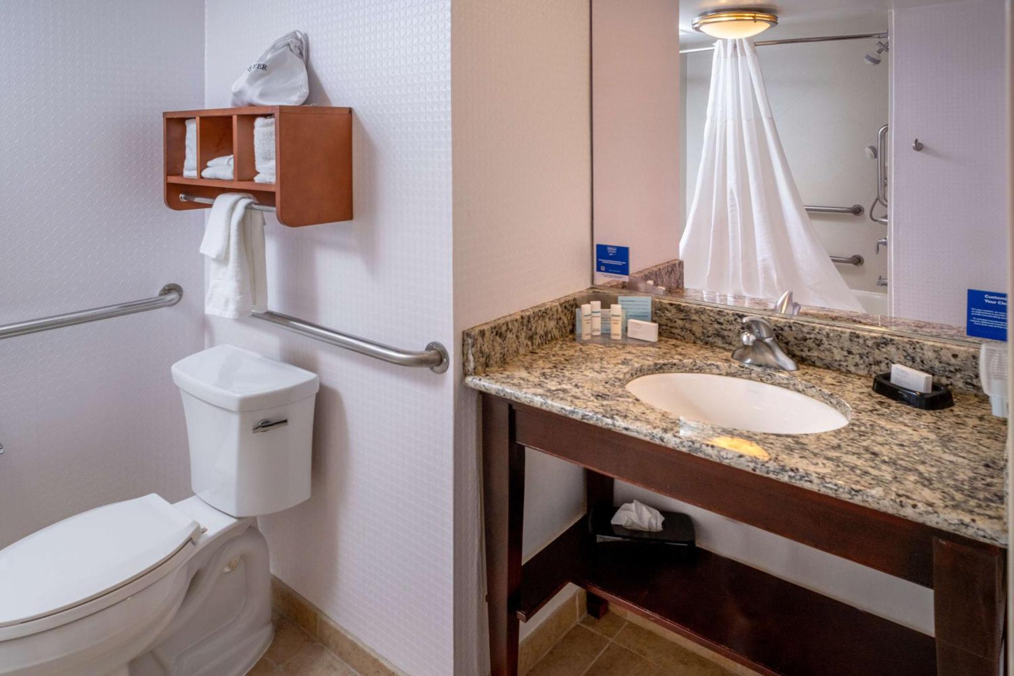Hampton Inn Charleston Downtown Dış mekan fotoğraf
